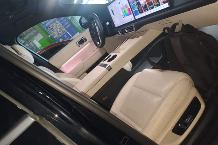 Used Li Auto L8 2025 Ultra Smart Refreshed Edition Right Front Seat