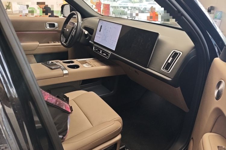 Used Li Auto L8 2025 Ultra Smart Refreshed Edition Right Front Seat