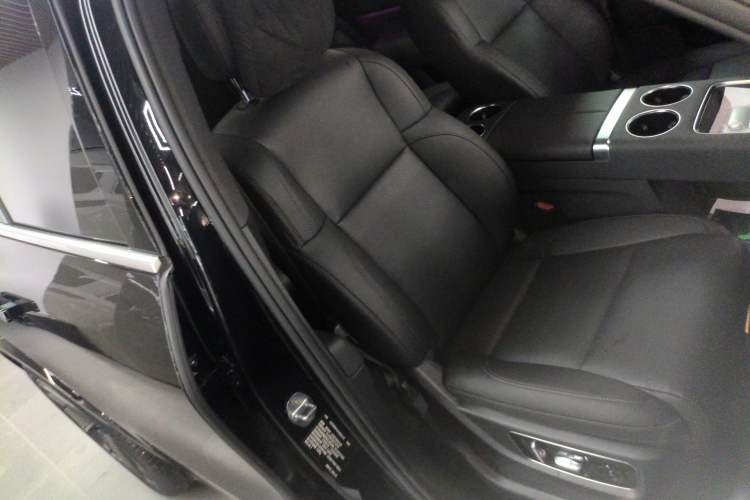 Used Li Auto L8 2025 Ultra Smart Refreshed Edition Right Front Seat