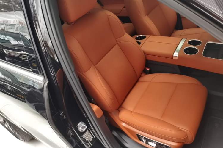 Used Li Auto L8 2025 Pro Smart Refresh Edition Right Front Seat