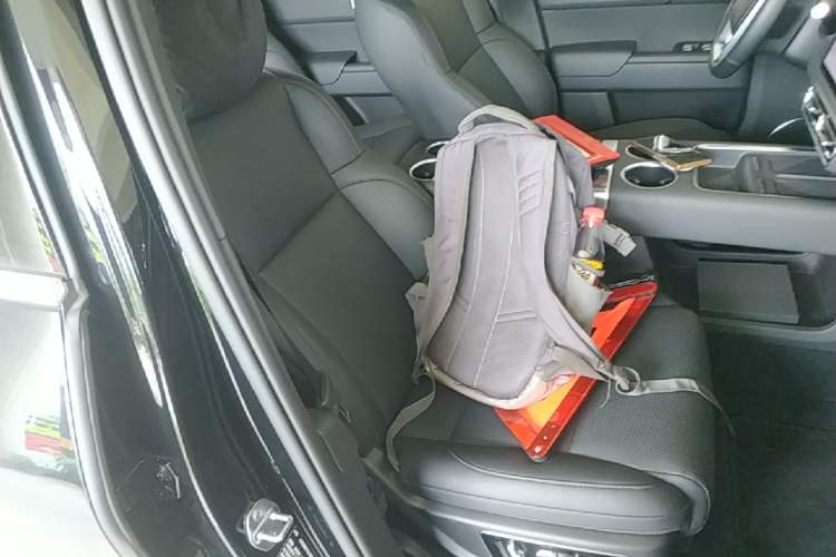 Used Li Auto L8 2025 Ultra Smart Refreshed Edition Right Front Seat