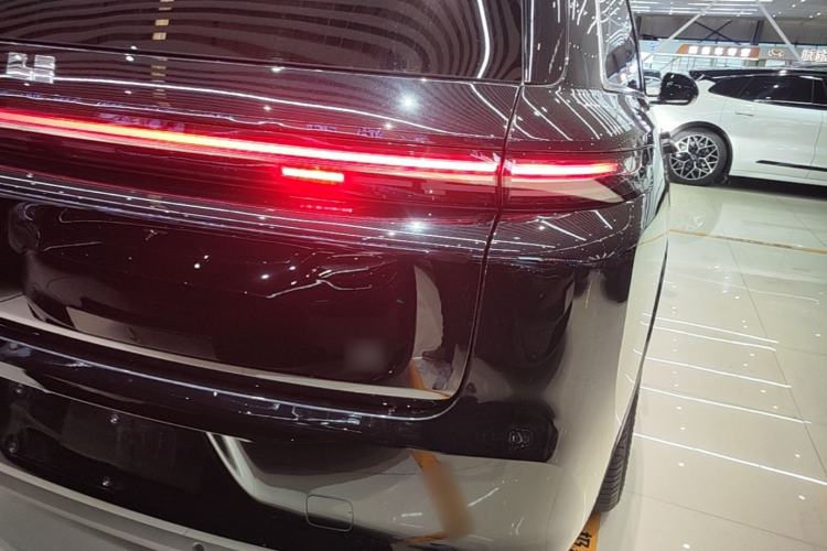 Used Li Auto L8 2025 Max Smart Refresh Edition Right Rear Taillight