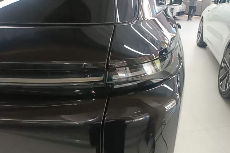 Used Li Auto L8 2025 Max Smart Refresh Edition Right Rear Taillight