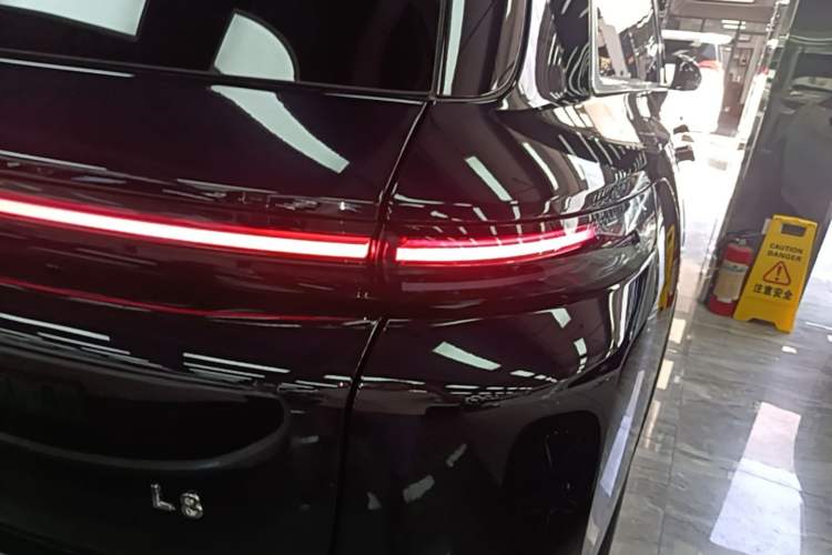 Used Li Auto L8 2025 Ultra Smart Refreshed Edition Right Rear Taillight