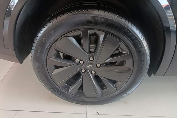 Used Li Auto L8 2025 Max Smart Refresh Edition Right Rear Wheel Hub