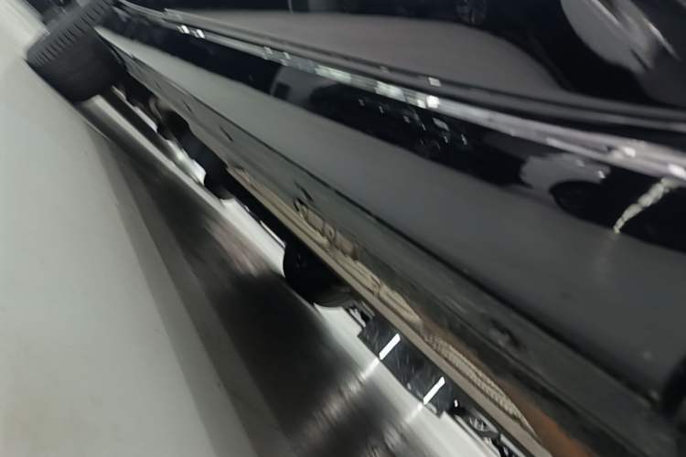 Used Li Auto L8 2025 Max Smart Refresh Edition Right Side Sill