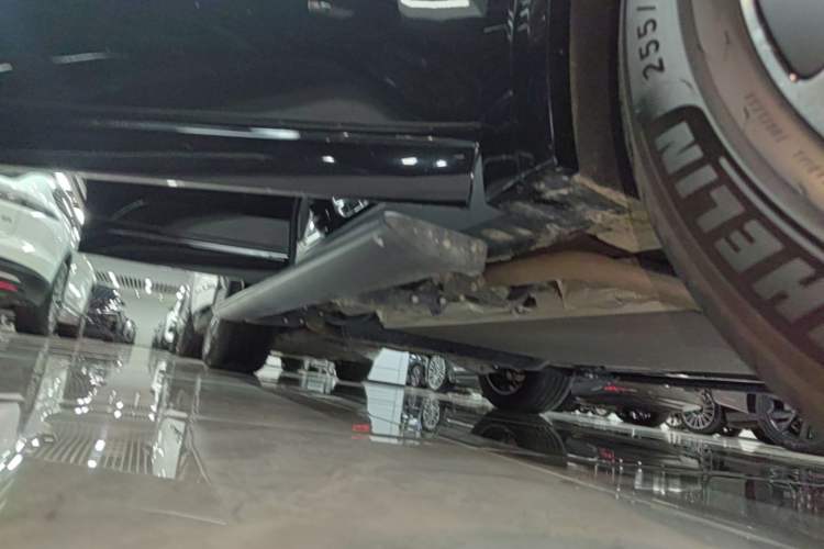 Used Li Auto L8 2025 Max Smart Refresh Edition Right Side Sill