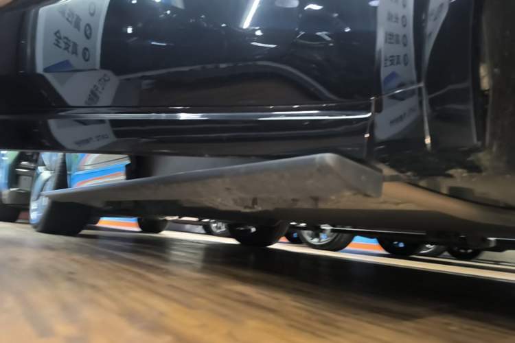 Used Li Auto L8 2025 Max Smart Refresh Edition Right Side Sill
