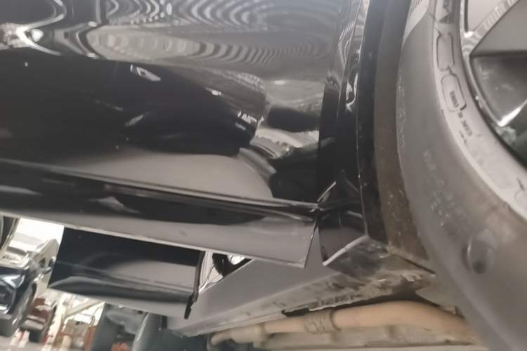Used Li Auto L8 2025 Pro Smart Refresh Edition Right Side Sill