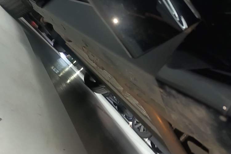 Used Li Auto L8 2025 Max Smart Refresh Edition Right Side Sill