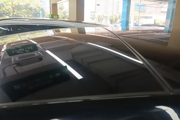 Used Li Auto L8 2025 Max Smart Refresh Edition Roof
