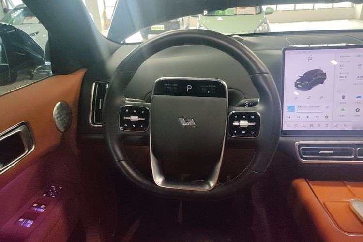 Used Li Auto L8 2025 Pro Smart Refresh Edition Steering Wheel