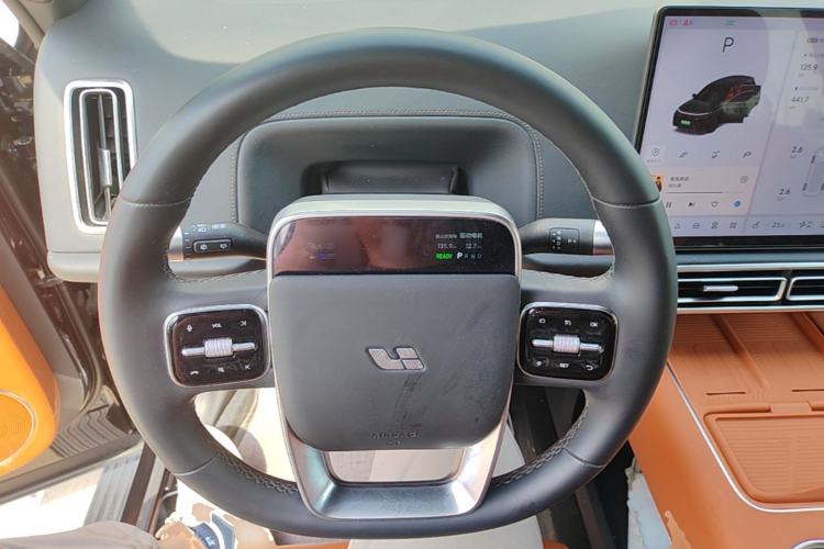 Used Li Auto L8 2025 Max Smart Refresh Edition Steering Wheel