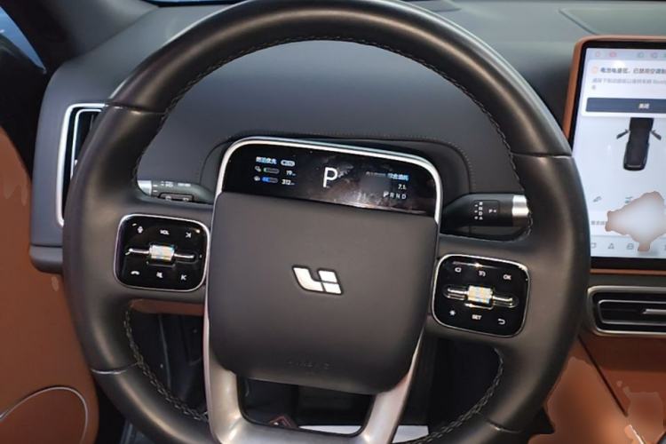 Used Li Auto L8 2025 Max Smart Refresh Edition Steering Wheel