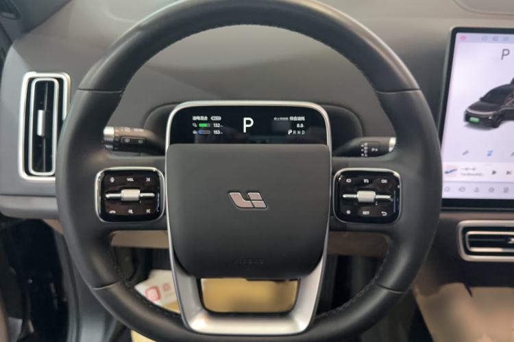 Used Li Auto L8 2025 Pro Smart Refresh Edition Steering Wheel