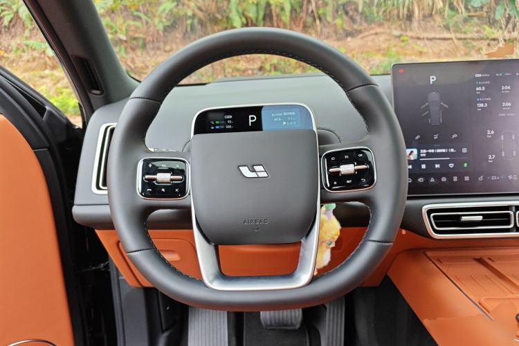 Used Li Auto L8 2025 Max Smart Refresh Edition Steering Wheel