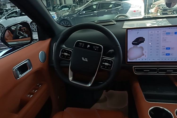 Used Li Auto L8 2025 Ultra Smart Refreshed Edition Steering Wheel