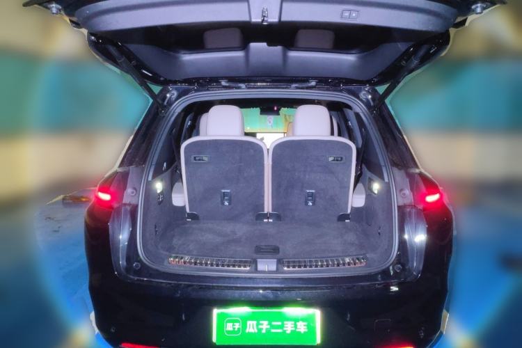 Used Li Auto L8 2025 Pro Smart Refresh Edition Trunk