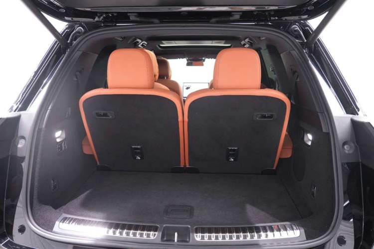 Used Li Auto L8 2025 Ultra Smart Refreshed Edition Trunk