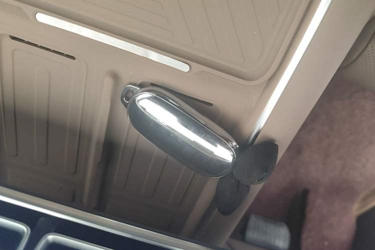 Used Li Auto L8 2025 Max Smart Refresh Edition Vehicle Key