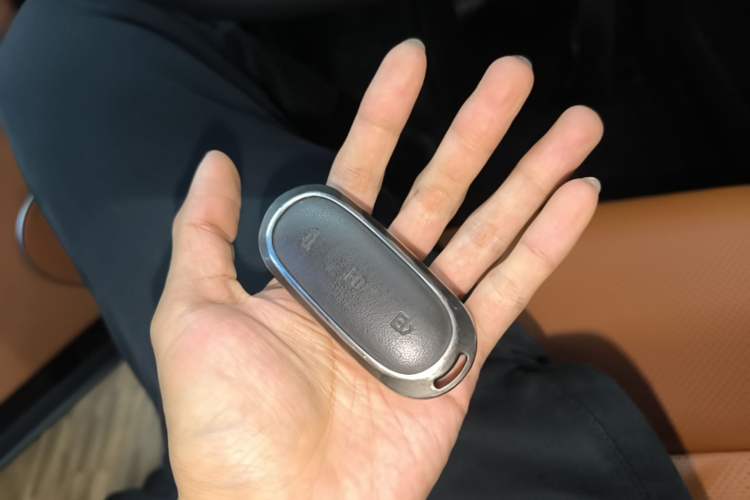 Used Li Auto L8 2025 Max Smart Refresh Edition Vehicle Key