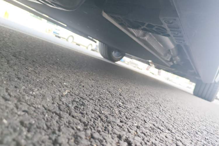 Used Li Auto L8 2025 Max Smart Refresh Edition Chassis Rear Right