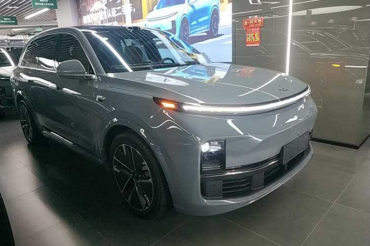 Used Li Auto L8 2025 Ultra Smart Refreshed Edition Exterior 1