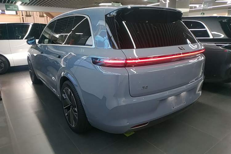 Used Li Auto L8 2025 Ultra Smart Refreshed Edition Exterior 2