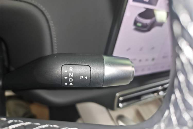 Used Li Auto L8 2025 Max Smart Refresh Edition Gear Lever