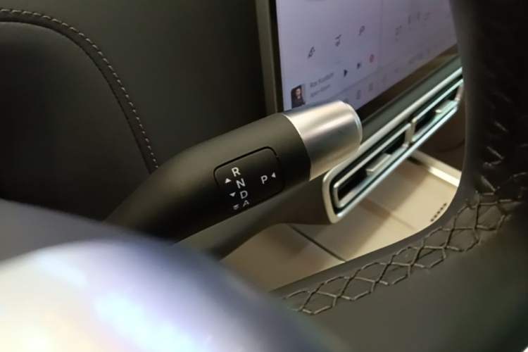 Used Li Auto L8 2025 Ultra Smart Refreshed Edition Gear Lever