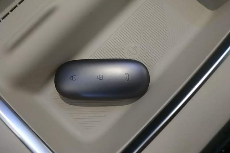 Used Li Auto L8 2025 Ultra Smart Refreshed Edition Interior 1