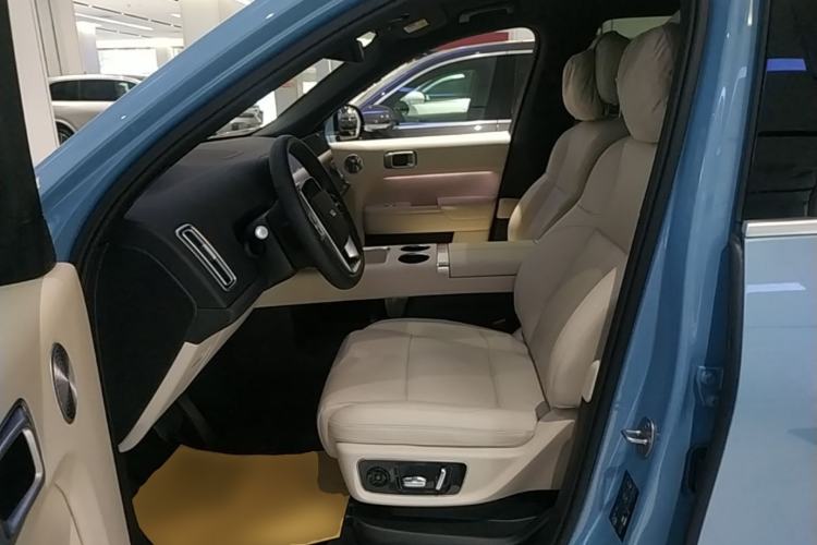 Used Li Auto L8 2025 Ultra Smart Refreshed Edition Left Front Seat