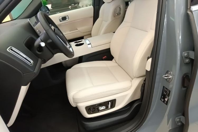 Used Li Auto L8 2025 Ultra Smart Refreshed Edition Left Front Seat