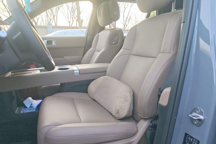 Used Li Auto L8 2025 Max Smart Refresh Edition Left Front Seat