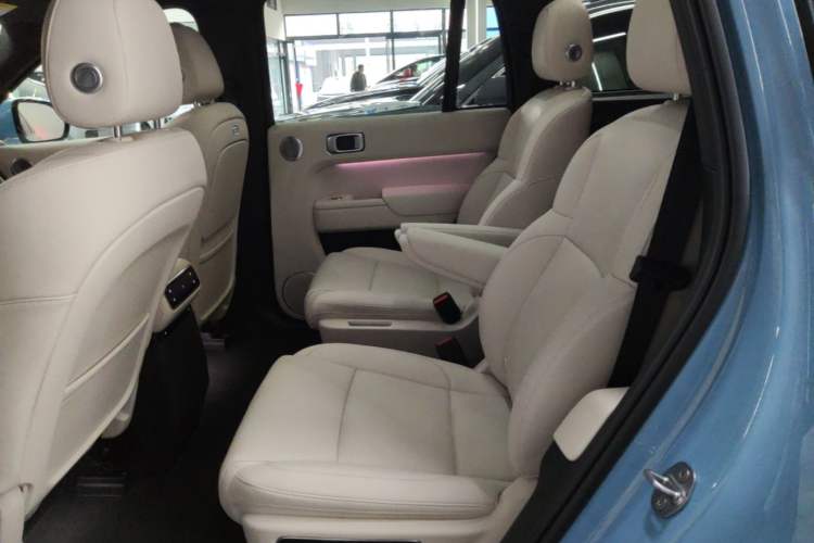 Used Li Auto L8 2025 Max Smart Refresh Edition Left Rear Seat
