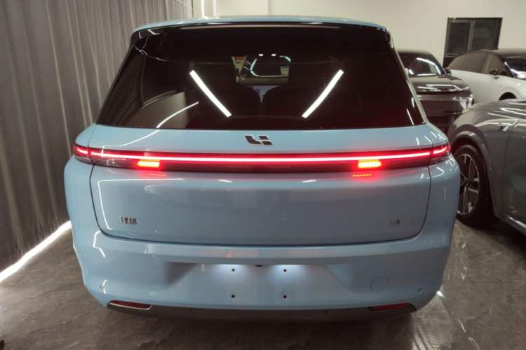 Used Li Auto L8 2025 Max Smart Refresh Edition Rear