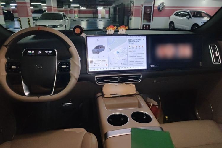 Used Li Auto L8 2025 Ultra Smart Refreshed Edition Center Console