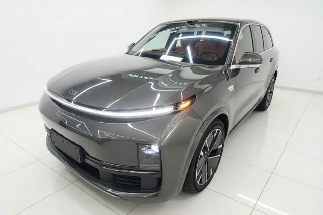 Used Li Auto L8 2025 Max Smart Refresh Edition