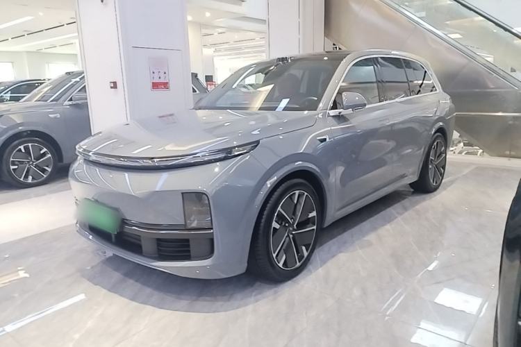 Li Auto L8 2025 Max Smart Refresh Edition