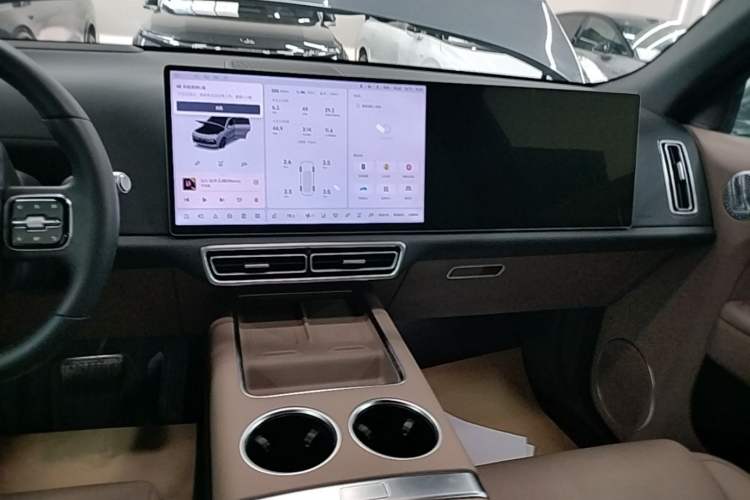 Used Li Auto L8 2025 Ultra Smart Refreshed Edition Audio And AC Panel