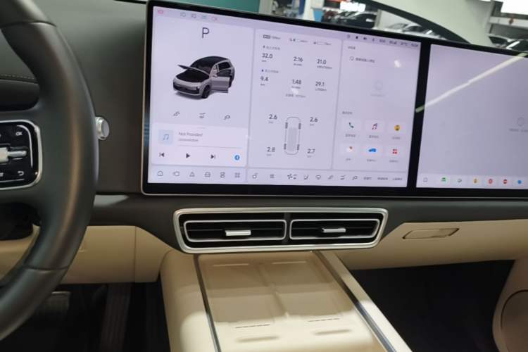 Used Li Auto L8 2025 Ultra Smart Refreshed Edition Audio And AC Panel