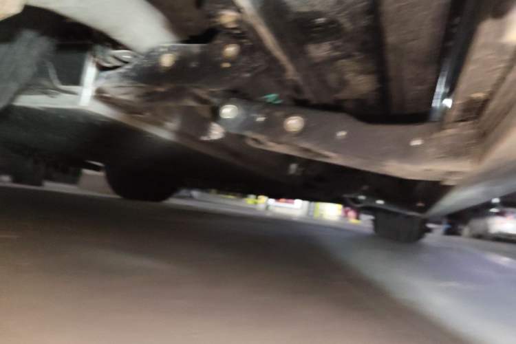 Used Li Auto L8 2025 Max Smart Refresh Edition Chassis Rear Right