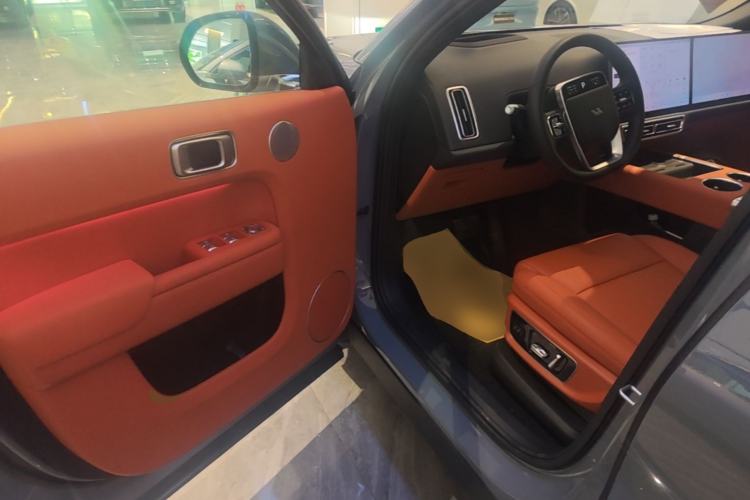 Used Li Auto L8 2025 Max Smart Refresh Edition Driver Seat