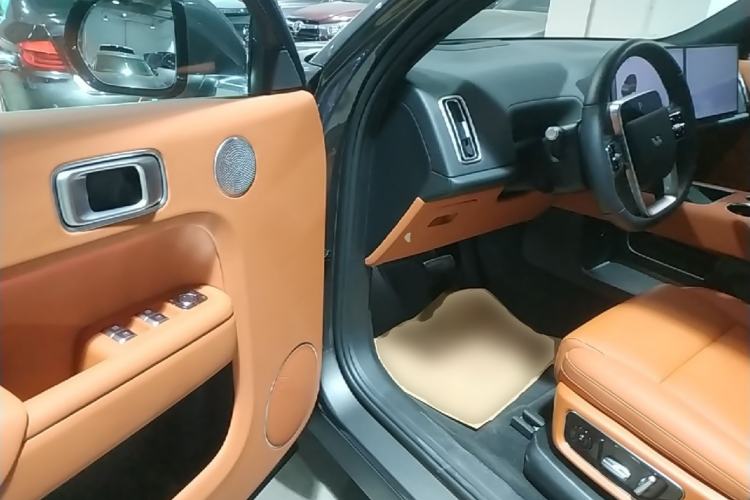Used Li Auto L8 2025 Max Smart Refresh Edition Driver Seat