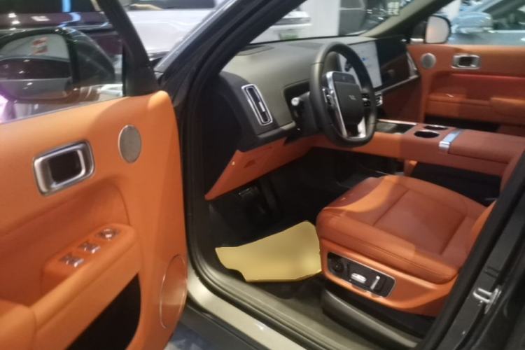 Used Li Auto L8 2025 Max Smart Refresh Edition Driver Seat