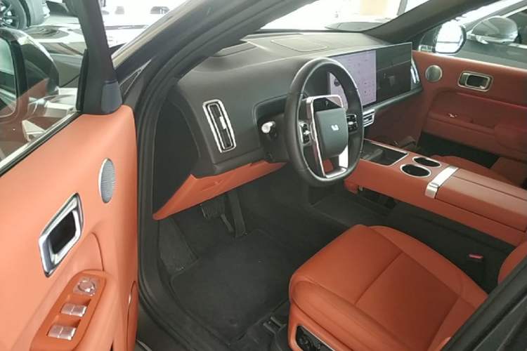 Used Li Auto L8 2025 Max Smart Refresh Edition Driver Seat