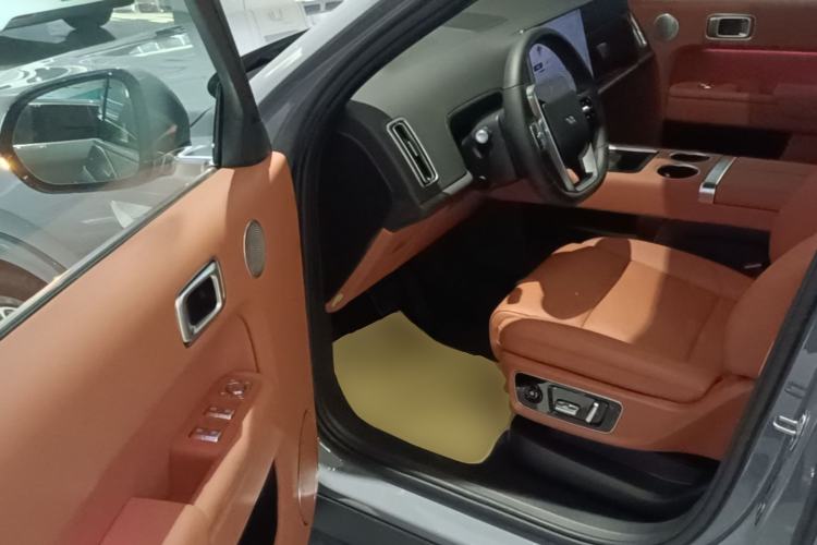 Used Li Auto L8 2025 Max Smart Refresh Edition Driver Seat