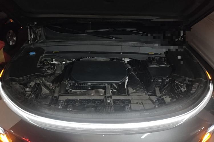 Used Li Auto L8 2025 Ultra Smart Refreshed Edition Engine Bay