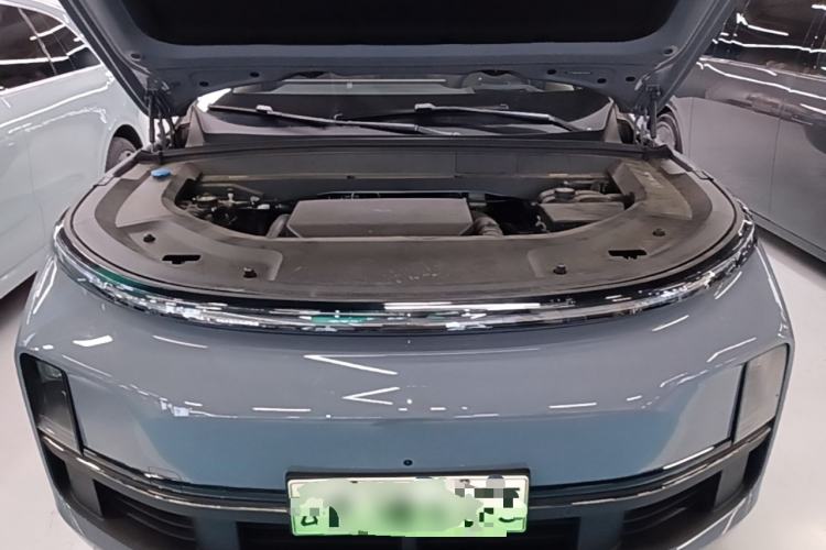 Used Li Auto L8 2025 Ultra Smart Refreshed Edition Engine Bay