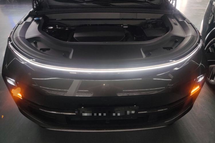 Used Li Auto L8 2025 Max Smart Refresh Edition Engine Bay